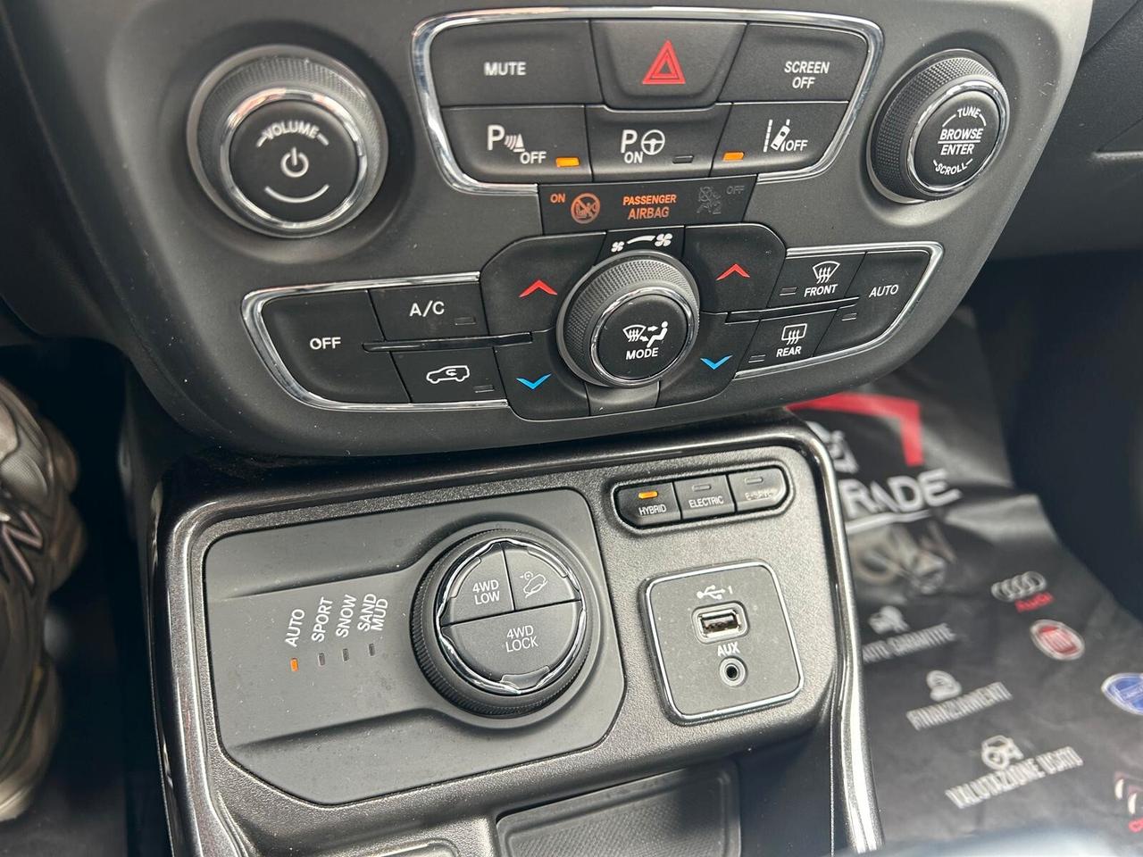 Jeep Compass 1.3 T4 PHEV 190 CV AUTOBUS PLUS 4xe AUTO