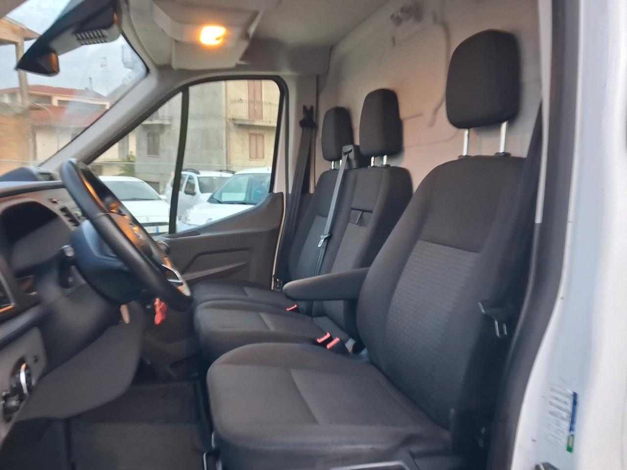 Ford transit passo lungo tetto alto iva esposta