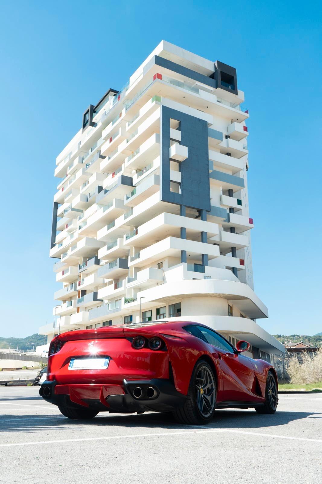 Ferrari 812 Superfast 800 cv 25.000 km UNICOPRO - 2020