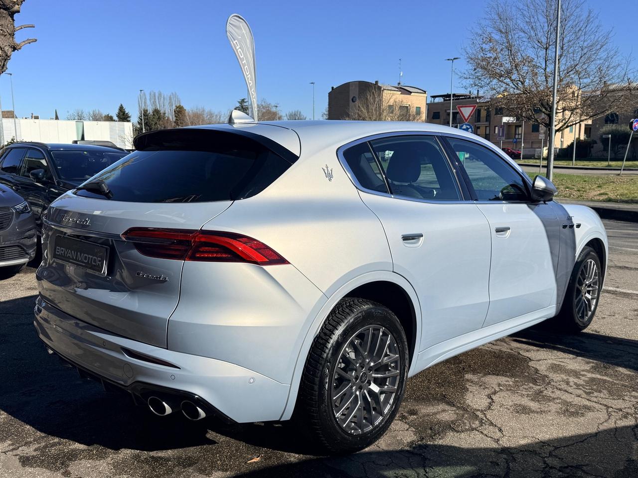 Maserati Grecale MHEV 300 CV AWD GT