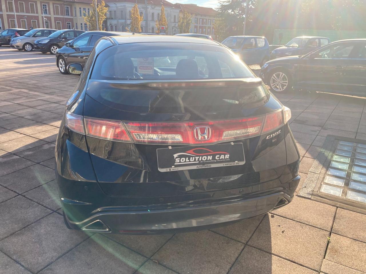 Honda Civic 2.2 i-CTDi 5p. Elegance DPF