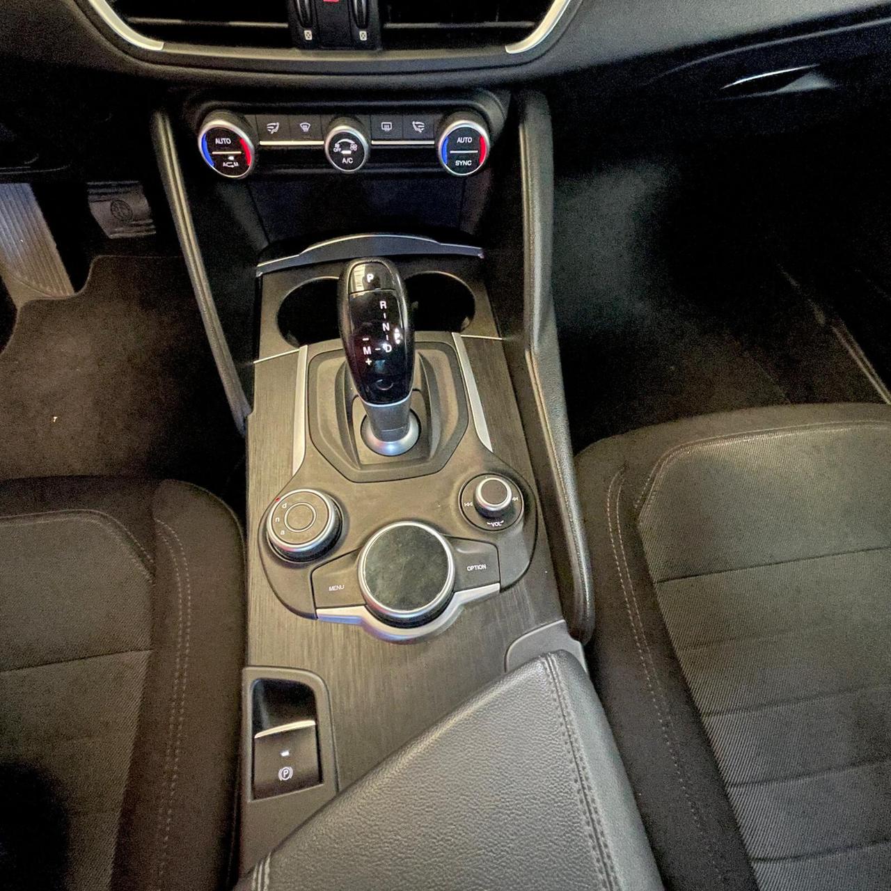 ALFA ROMEO GIULIA 2.2 MJ. 150Cv. AT8