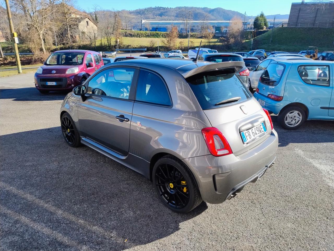 Abarth 595 1.4 Turbo T-Jet 180 CV Competizione