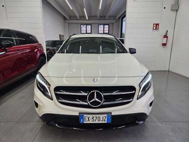 Mercedes-Benz GLA 220 GLA-X156 2014 d (cdi) Premium 4matic 170cv auto