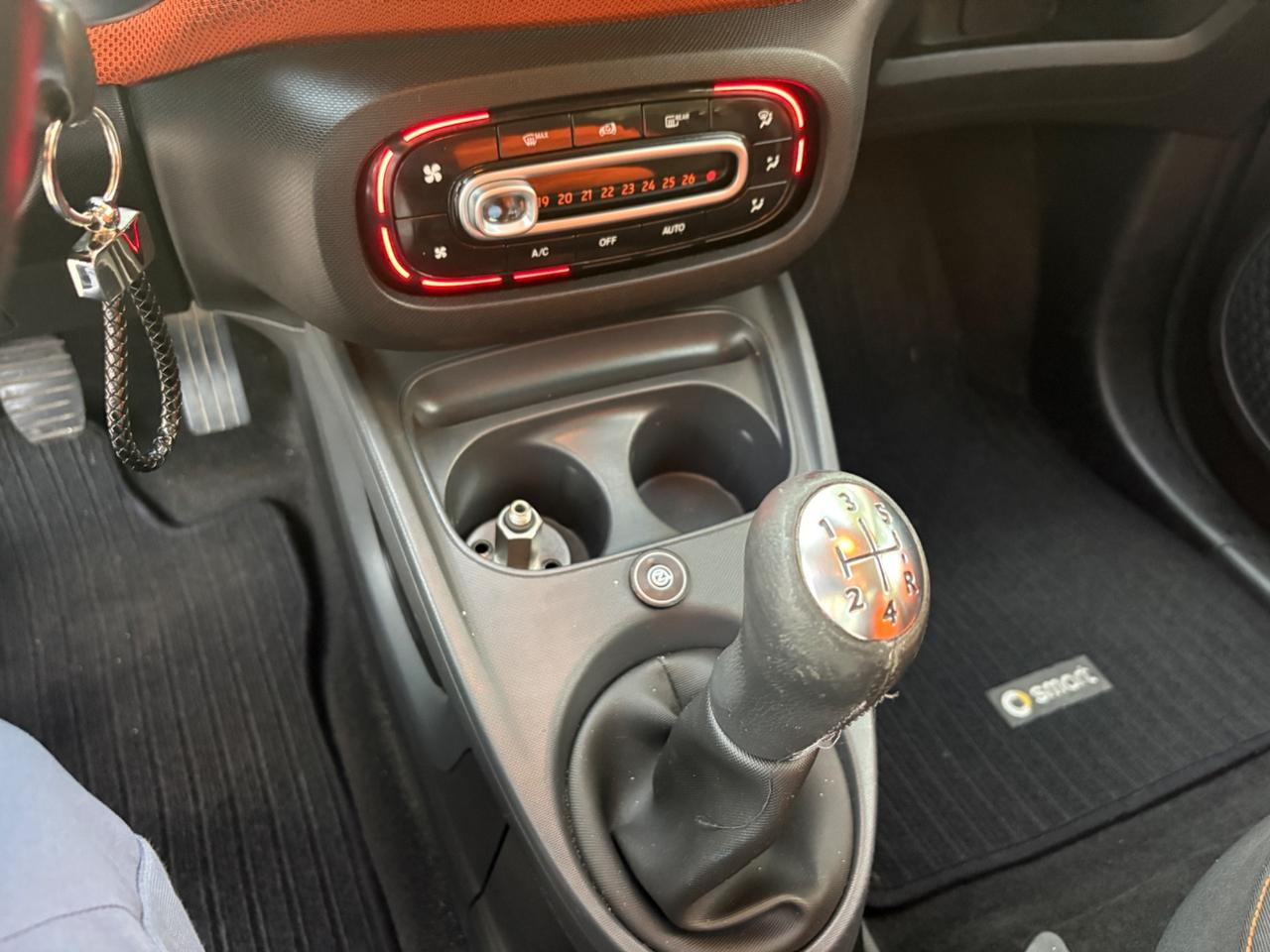 Smart ForFour 1.0 BENZ/GPL*2014”PASSION”