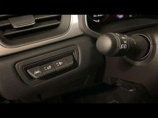 Renault Captur 1.6 E-Tech hybrid Techno Fast Track 145cv auto