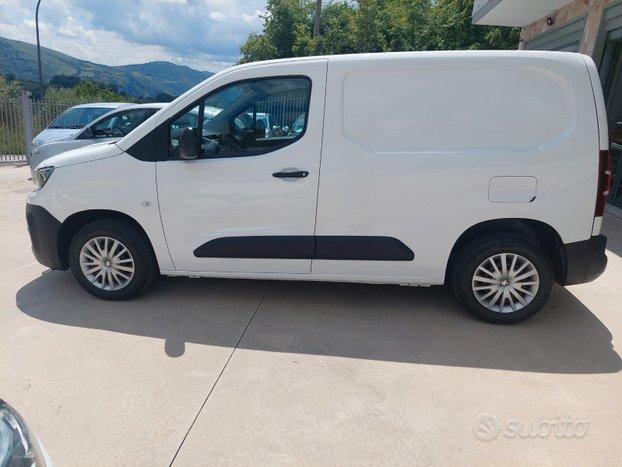 Peugeot PARTNER 2020 Furgone 1.5 75cv