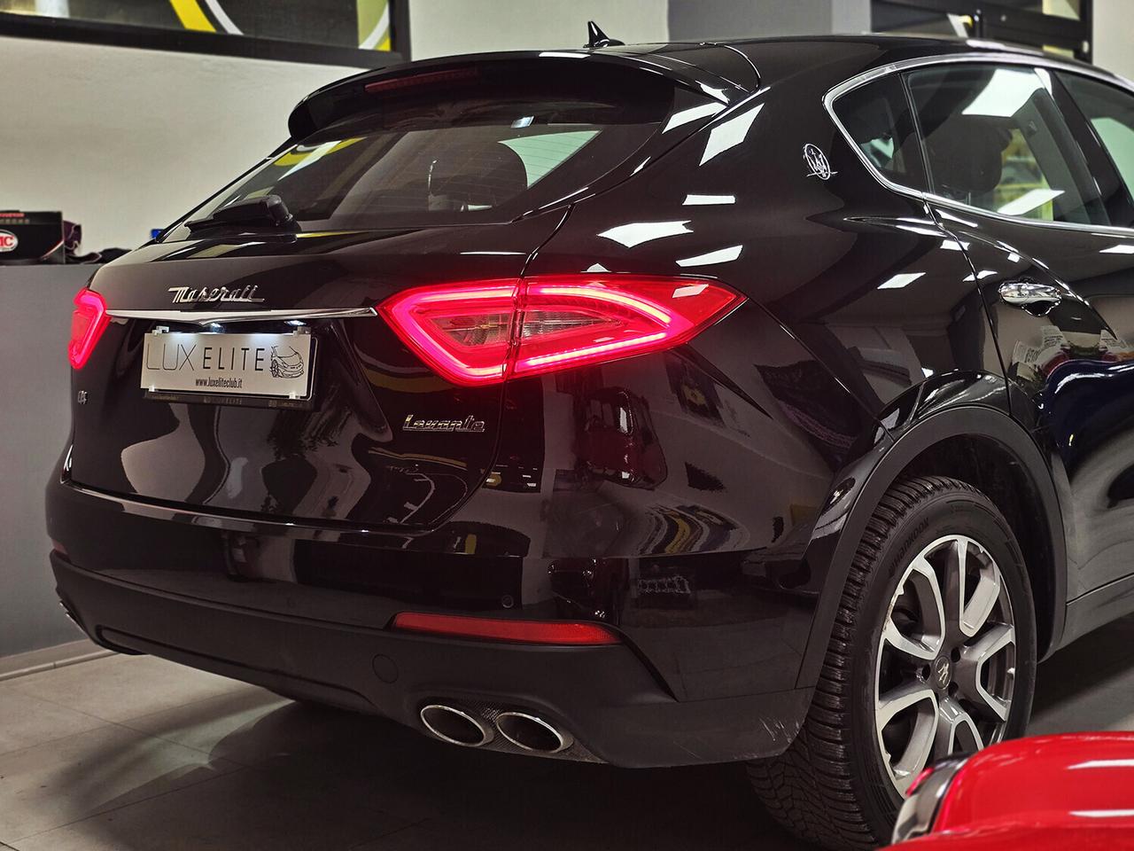 Maserati Levante V6 Diesel 275 CV AWD FULL BLACK CERTIFICATA MASERATI!!! GARANZIA 12 MESI!!!