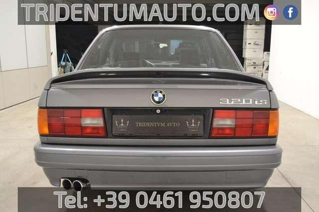 BMW 320 320 iS c/abs 2p