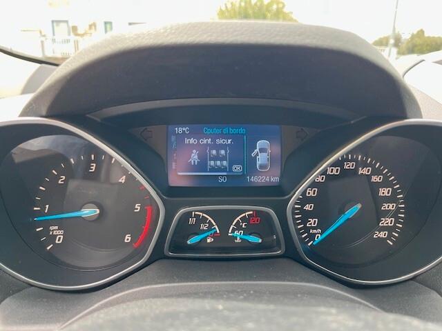 Ford Kuga 2.0 TDCI 140 CV 4WD Titanium