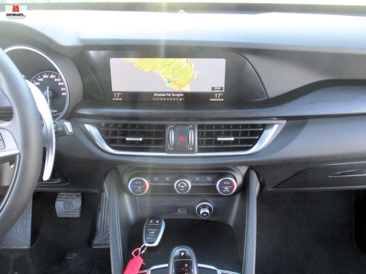 A.R.Stelvio 2.2 T.diesel 210cv AT8 Q4 Exec.-2018 FULL