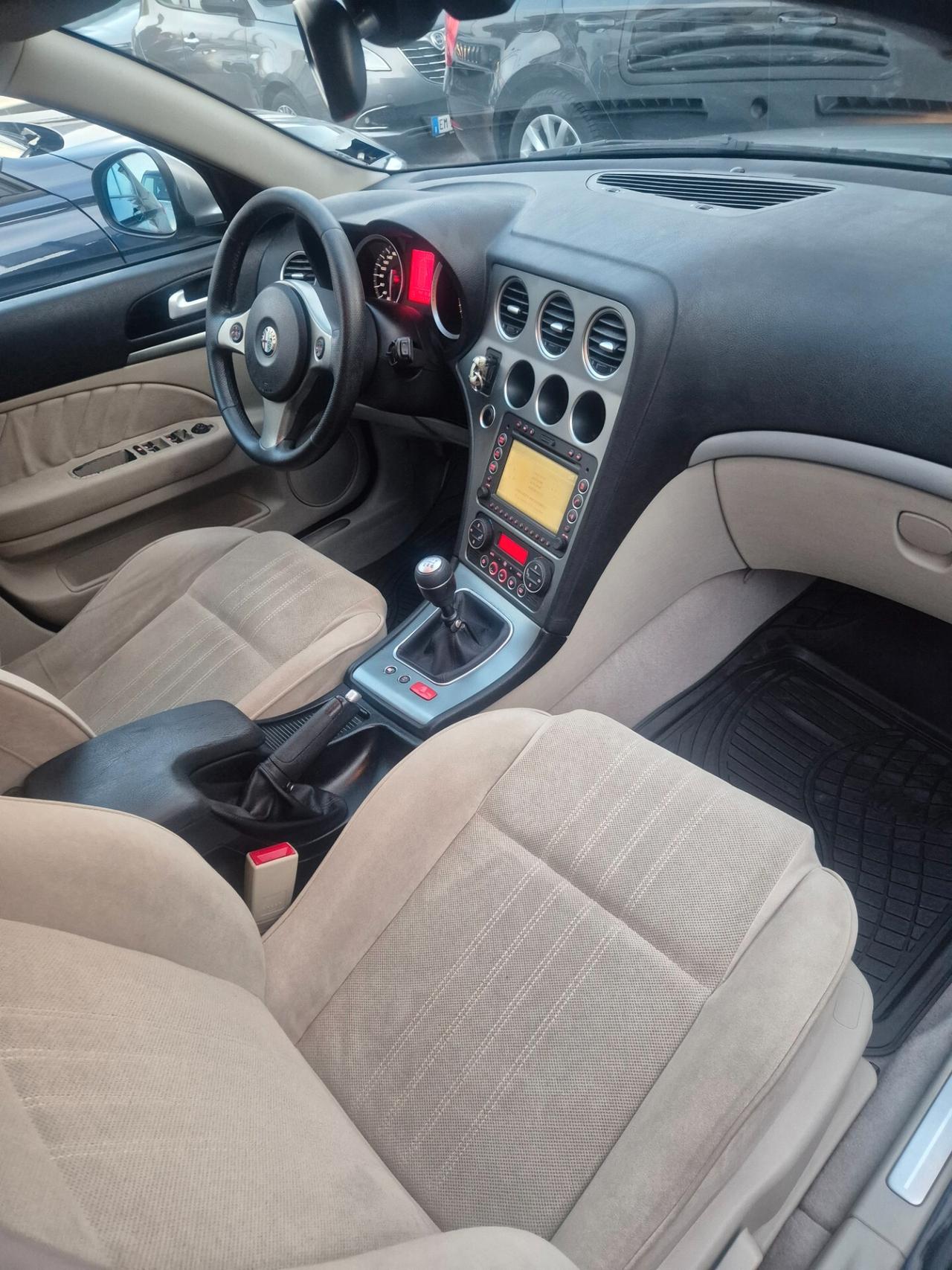 Alfa Romeo 159 1.9 JTDm Sportwagon