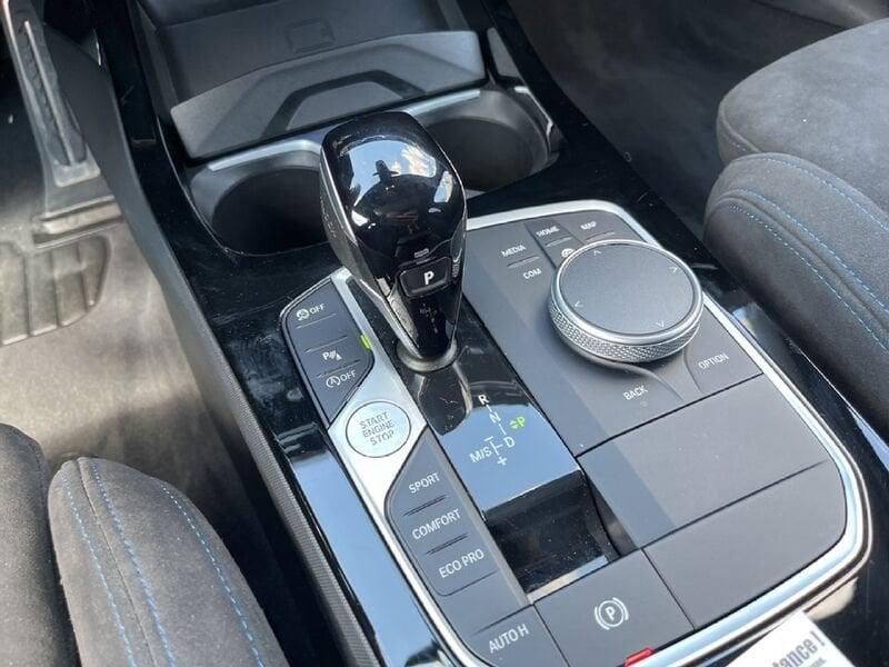 BMW Serie 1 F40 118d Msport auto
