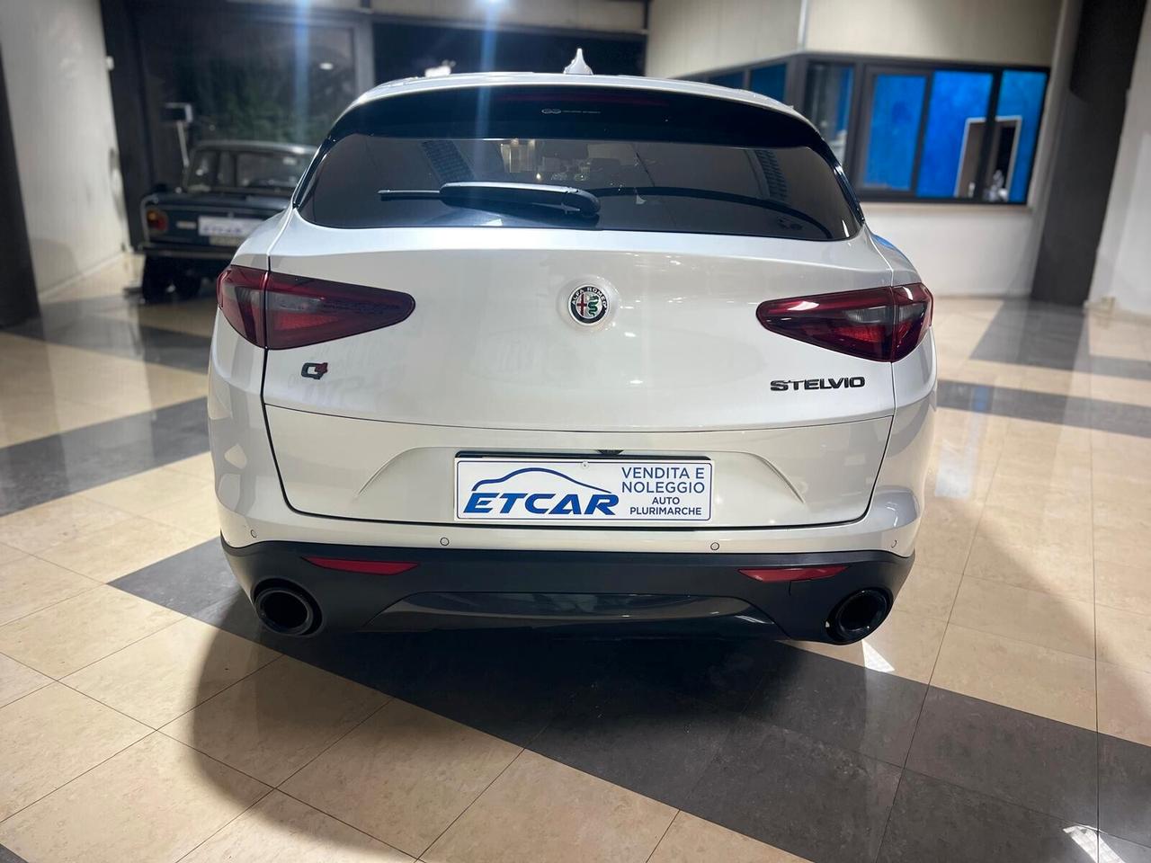 Alfa Romeo Stelvio 2.2 Turbodiesel 190 CV AT8 Q4 Sprint