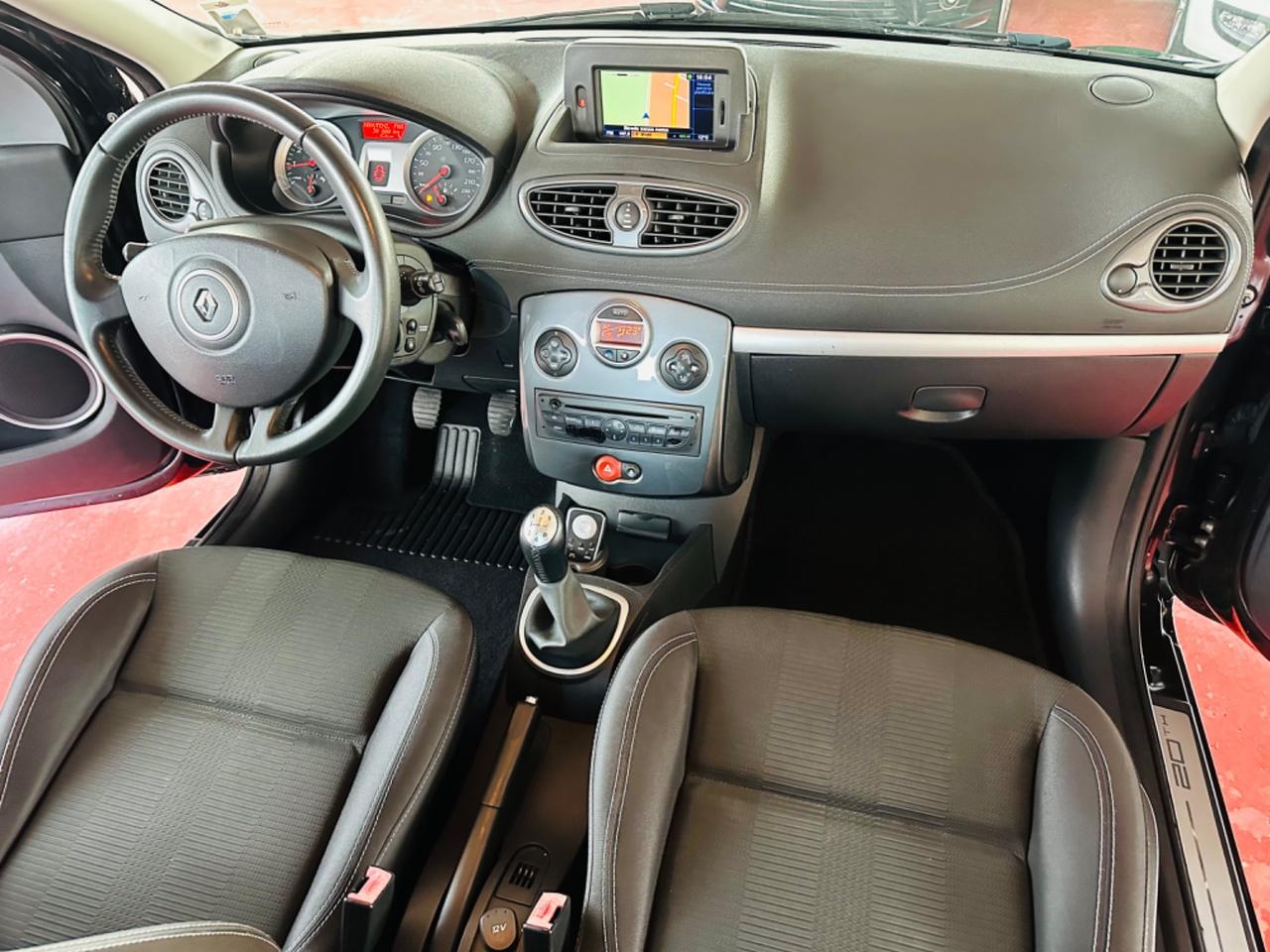 Renault Clio 1.2 16V 5 porte Dynamique