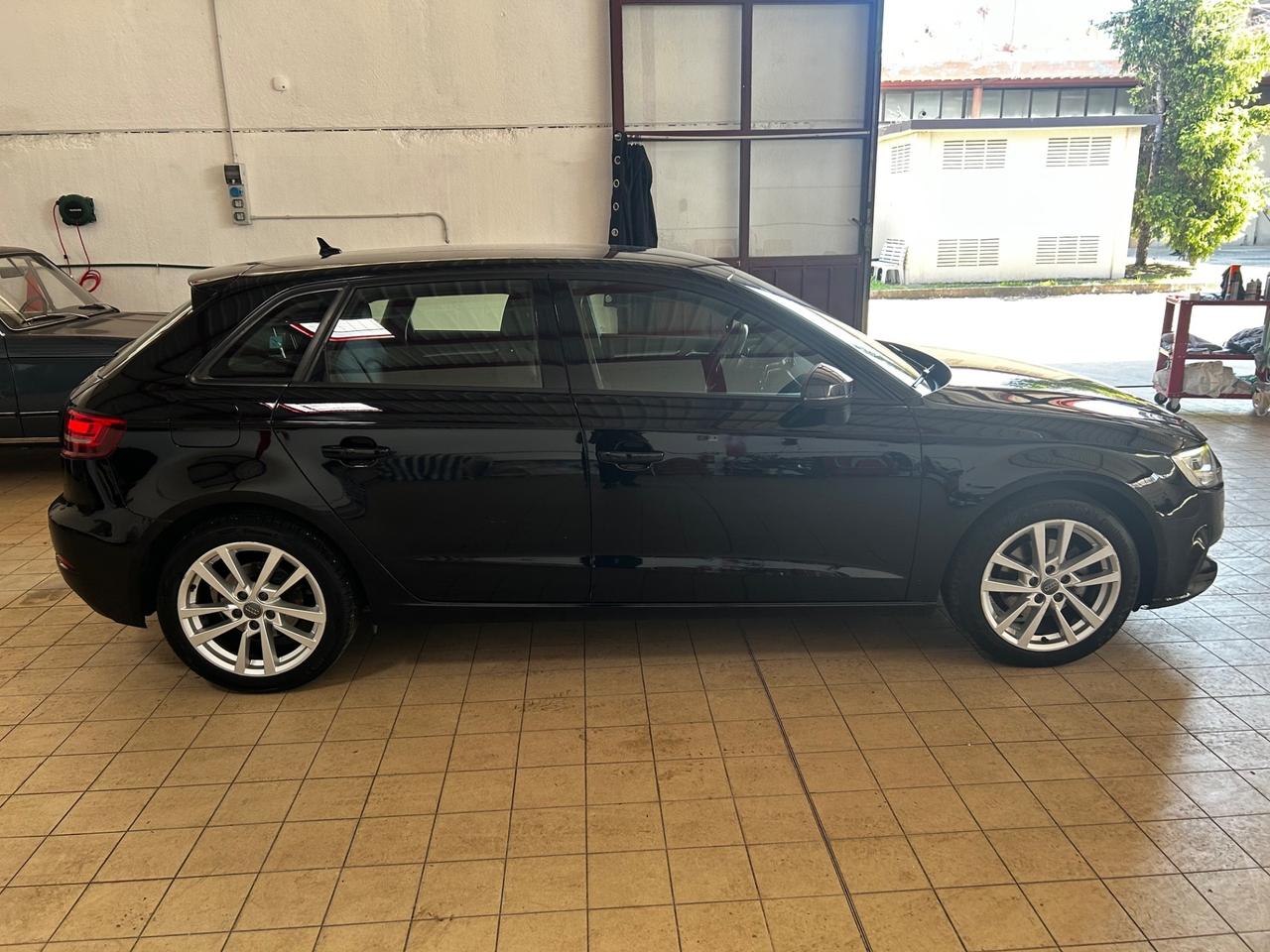 Audi A3 SPB 30 g-tron S tronic Business