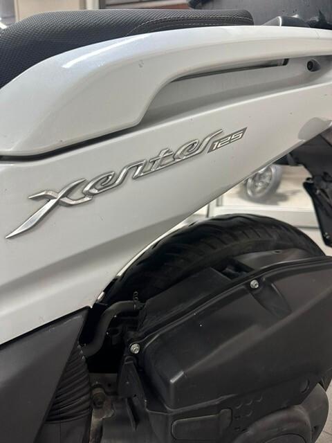 Yamaha Xenter 125