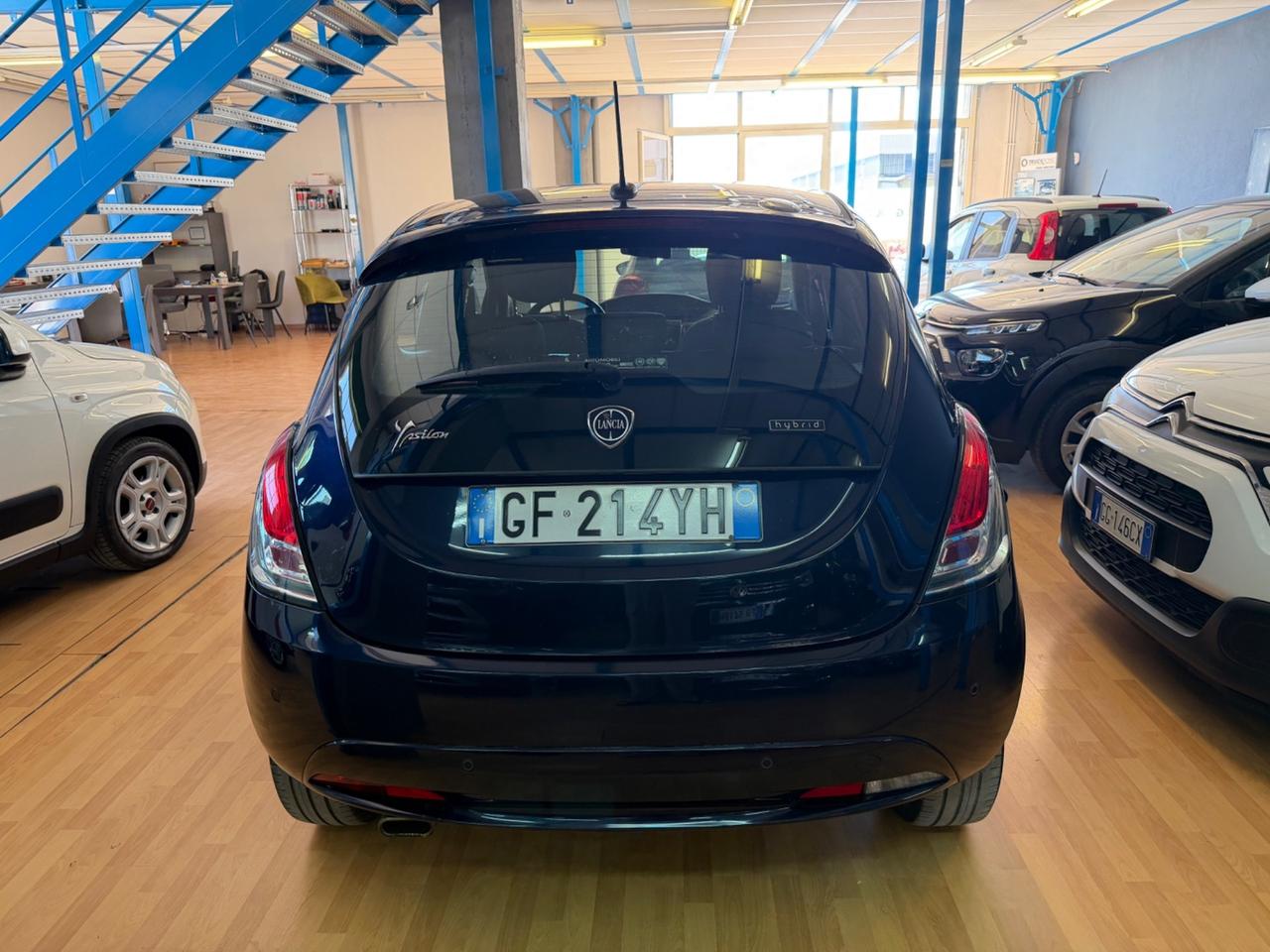 Lancia Ypsilon 1.0 benz/hybrid FULLOPT 2021 60.000km