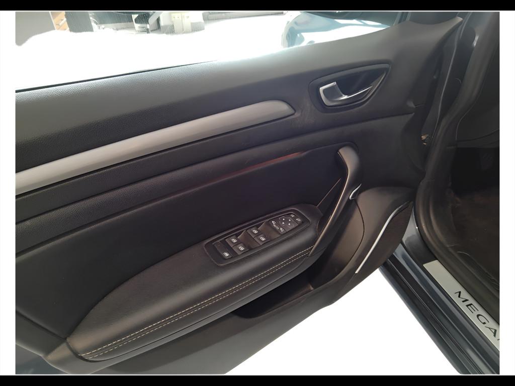 RENAULT Megane IV 2016 - Megane 1.3 tce Intens 140cv fap