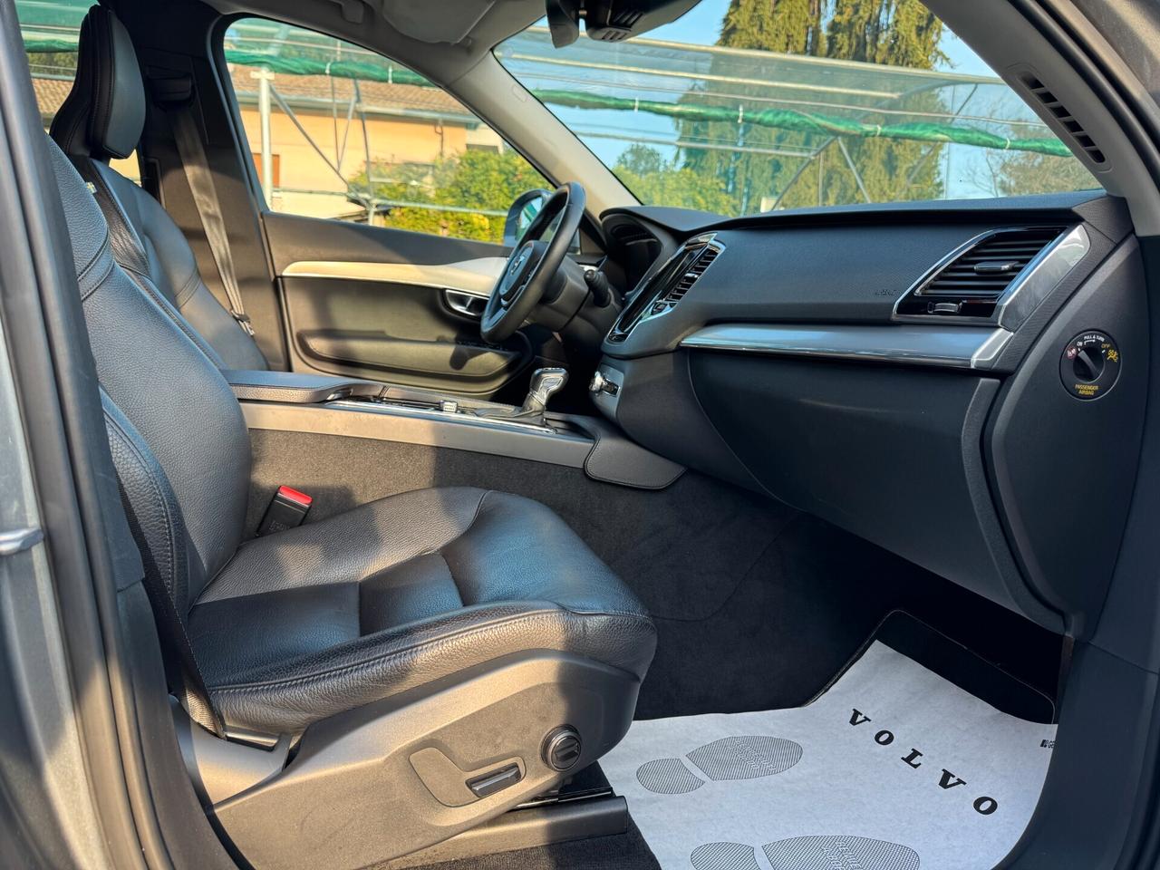 Volvo XC 90 XC90 D5 AWD Geartronic Business Plus