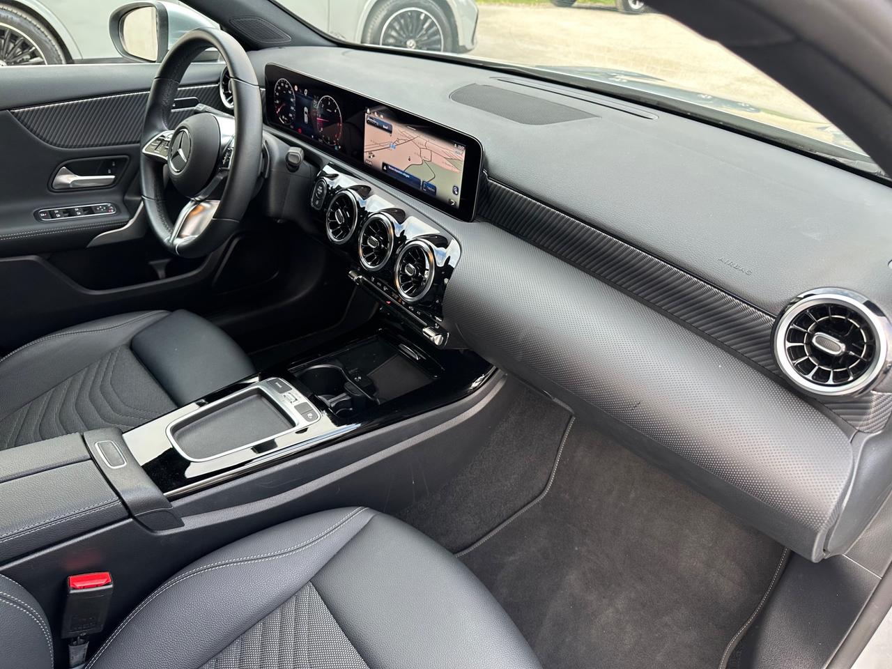 Mercedes-benz A 180d 2.0 Advanced 116 cv- 2025