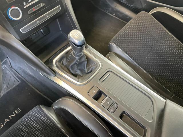 RENAULT Megane SPORTER BLUE DCI 115CV INTENS