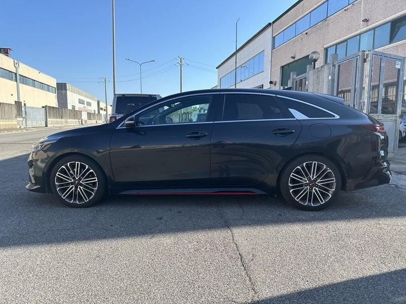 Kia ProCeed 1.6 T-GDI GT DCT 204cv