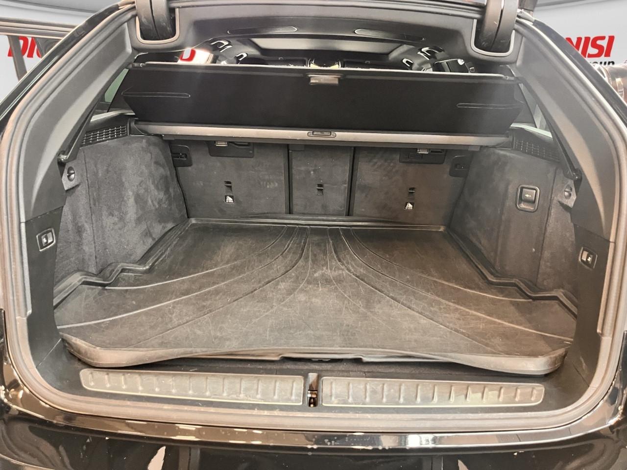 BMW 520 xd Touring xd Touring mhev 48V