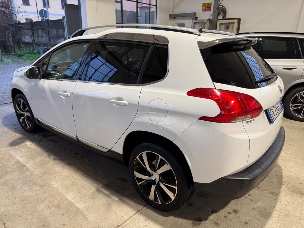 Peugeot 2008 1.6 e-HDi 92 CV Stop&Start Allure