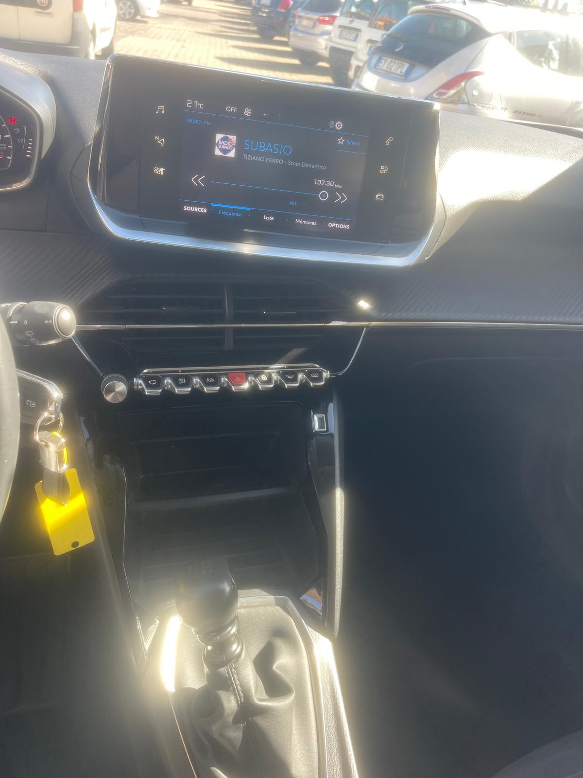 Peugeot 2008 PureTech 100 S&S Active Pack