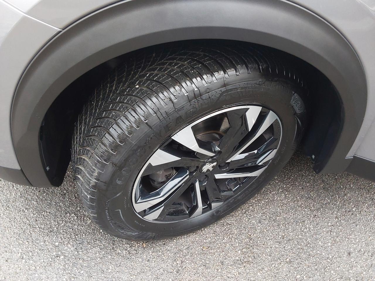 Peugeot 2008 1.5 BlueHDi 110 Cv Allure Pack