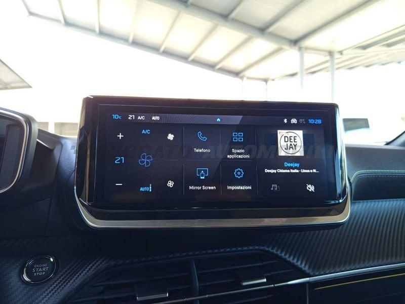 Peugeot 208 208 1.2 hybrid GT 136cv e-dcs 6