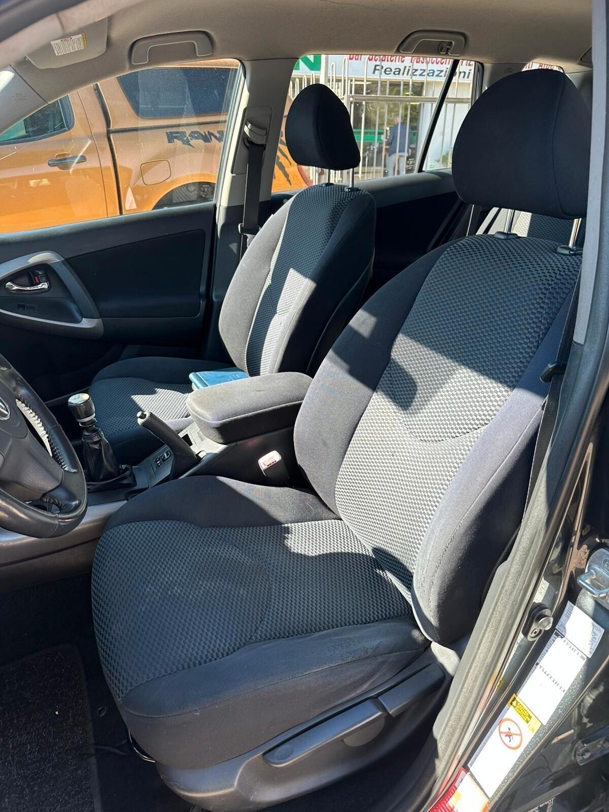 TOYOTA RAV4 2.2 D-4D 136 CV 2006