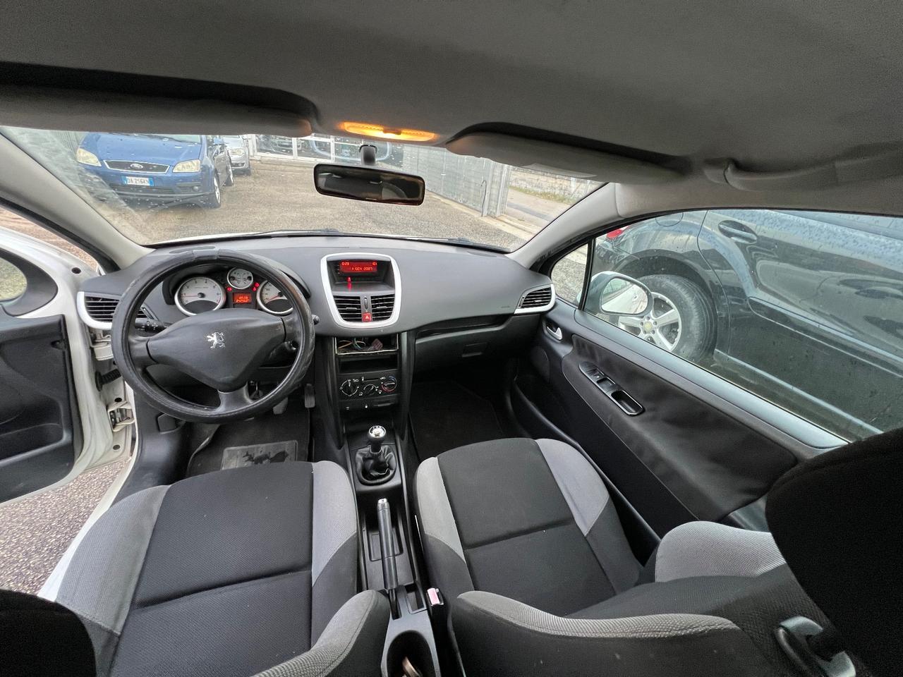 Peugeot 207 1.4 8V 75CV 3p. Energie Sport ECO GPL