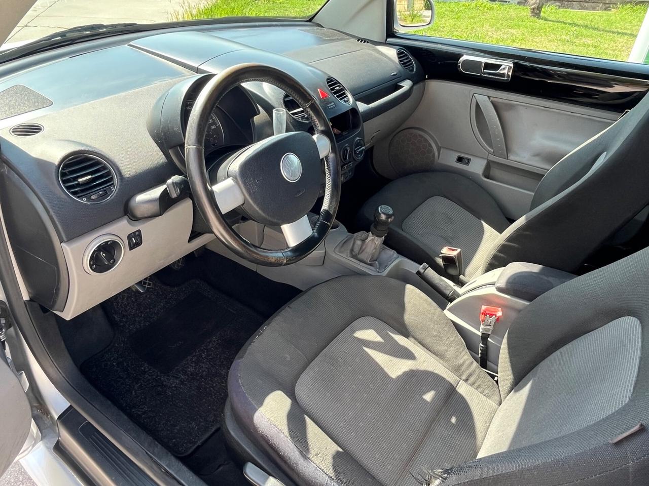Volkswagen New Beetle 1.9 TDI 105CV Cabrio