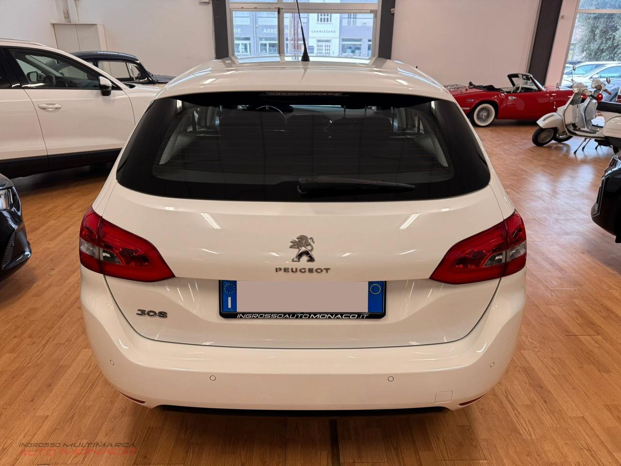 Peugeot 308SW BlueHDi 100cv Business 2019