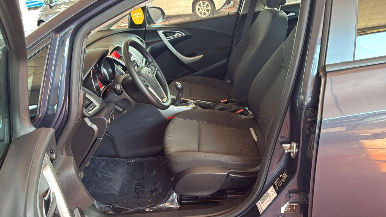 Opel Astra 1.4 100CV 5 porte Elective