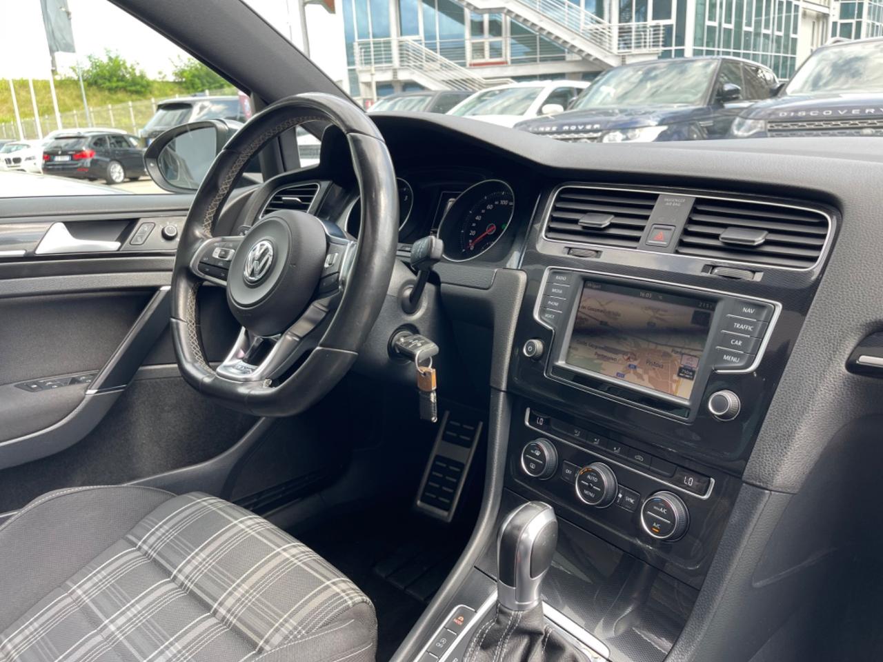 Volkswagen Golf Variant GTD 2.0 TDI DSG BlueMotion Technology