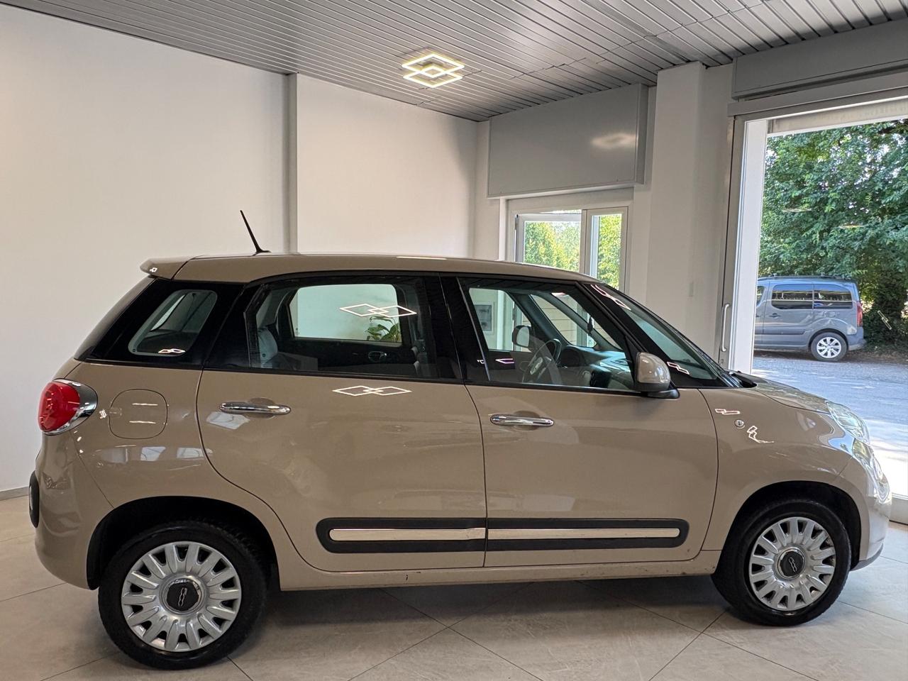 Fiat 500L Living 0.9 TwinAir Turbo Natural Power Lounge