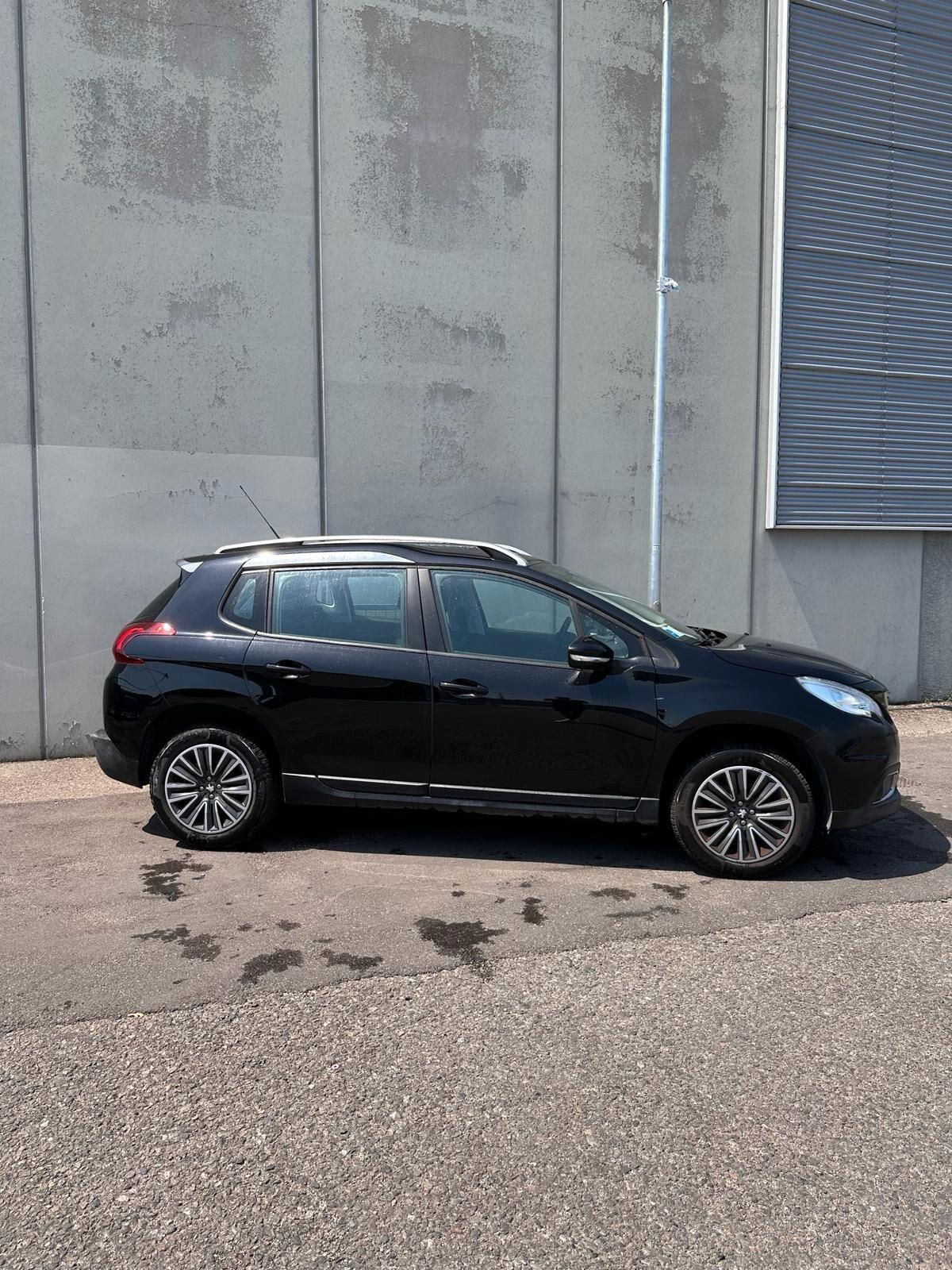 Peugeot 2008 PureTech 82 Active