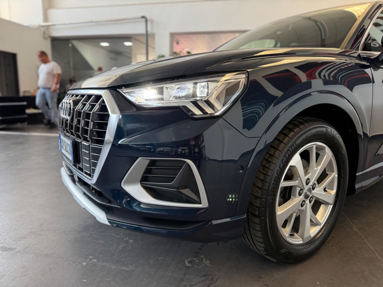 Audi Q3 35 TDI S tronic Business Advanced