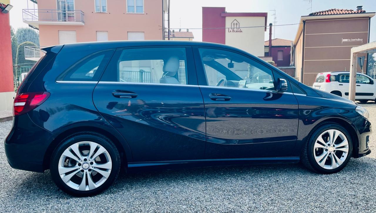Mercedes-benz B 180d BELLISSIMA!
