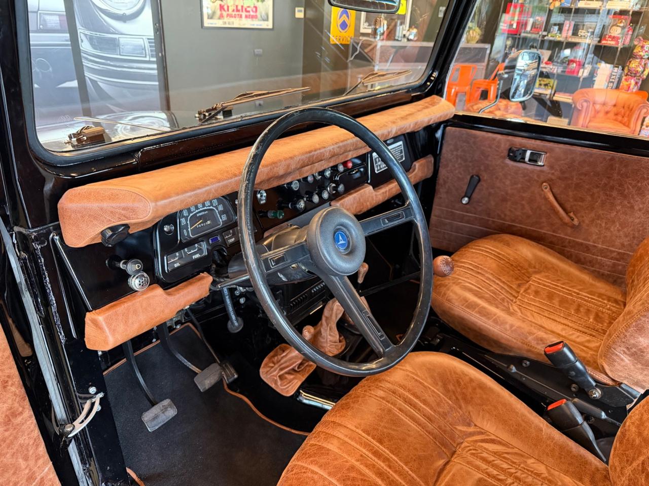 Toyota Land Cruiser BJ 40 Ricondizionato "The World's Style"