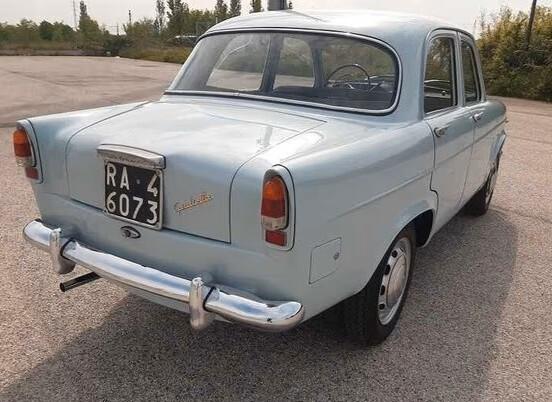 Alfa Romeo Giulietta 1300 berlina 2' serie