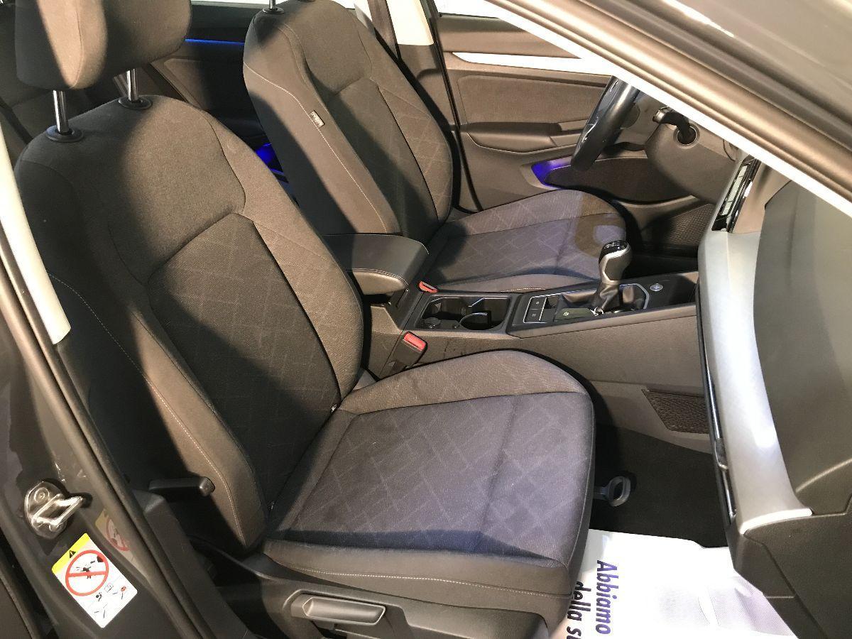 VOLKSWAGEN Golf 1.0 TSI 110CV 5p. Business BMT