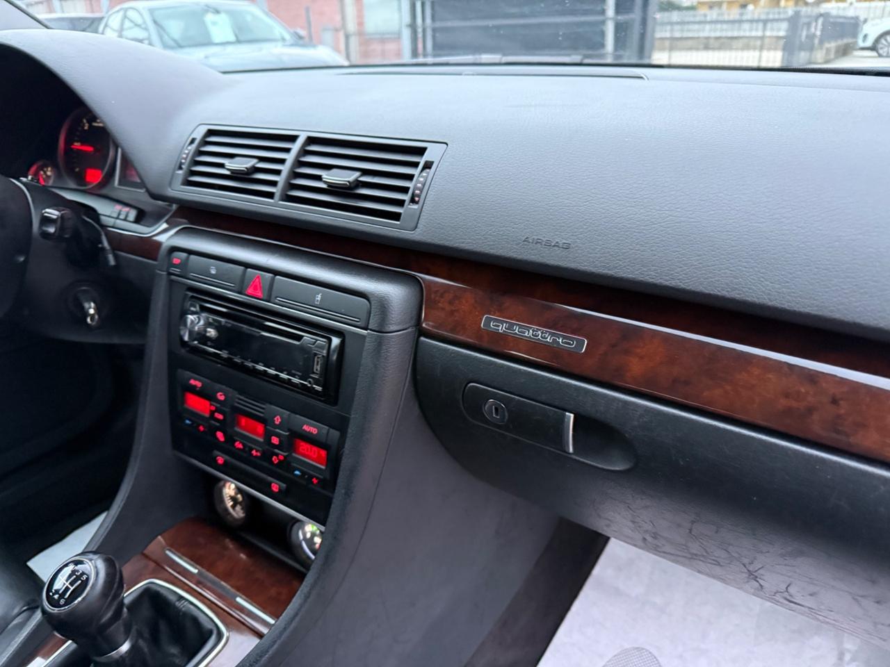 Audi A4 1.9 TDI/130CV Avant QUATTRO