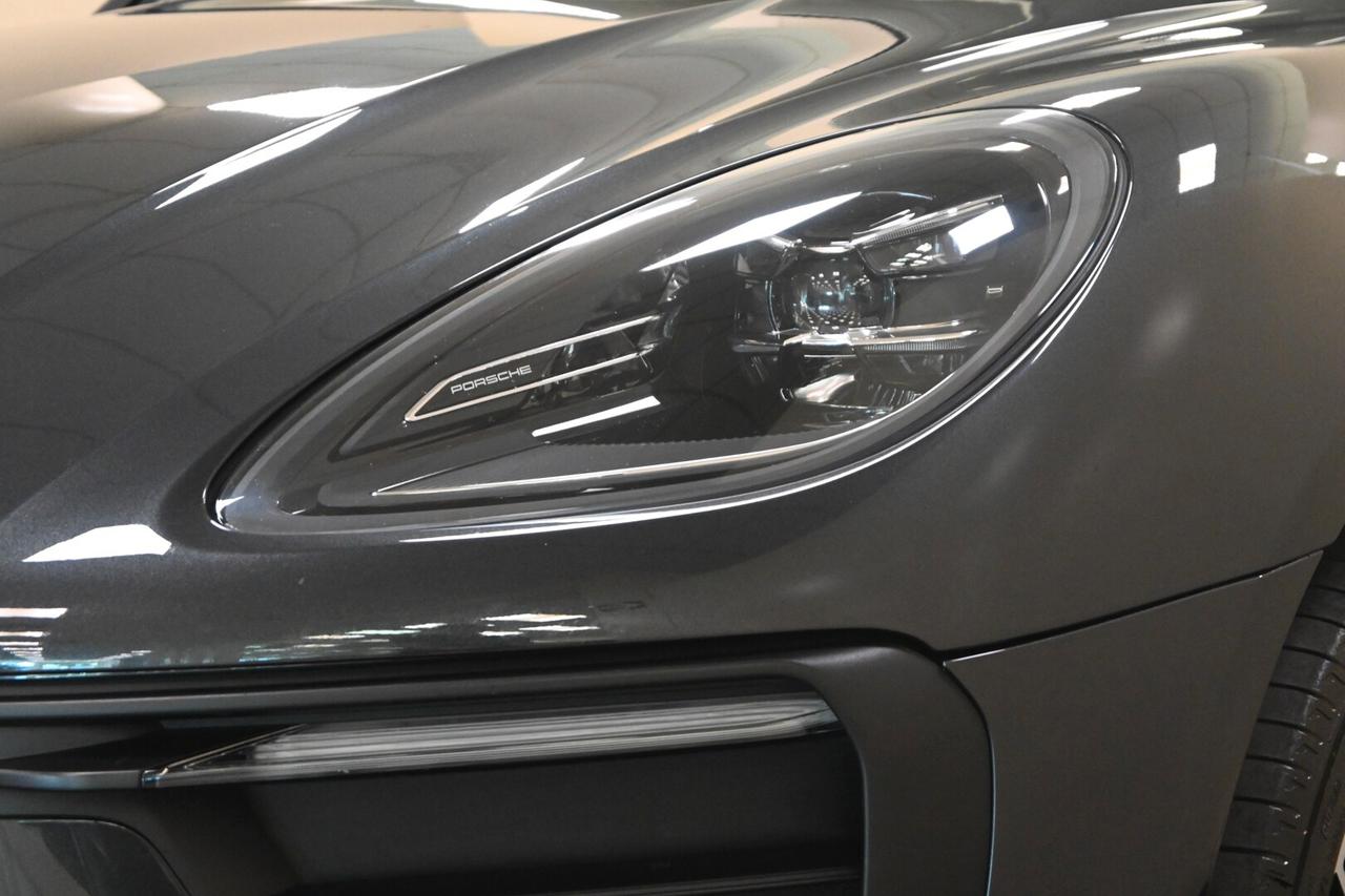 PORSCHE Macan 1ªs. '13-'25 Macan 2.0