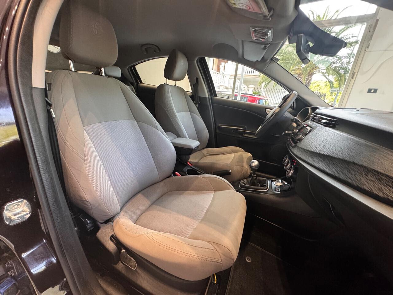 Alfa Romeo Giulietta 1.4 Turbo 120 CV GPL Super