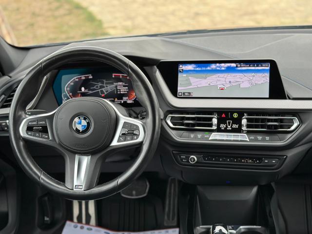 BMW 116 d 5p. M-Sport (Auto/Virtual/APP/Led)