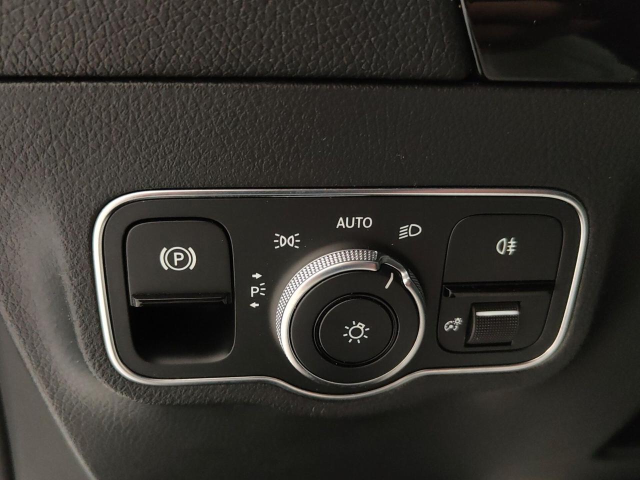 Mercedes-benz B 180 B 180 d Automatic Business Extra